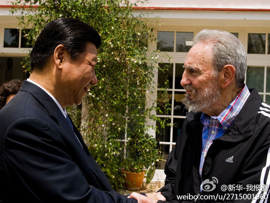 習(xí)近平探望菲德?tīng)枴たㄋ固亓_